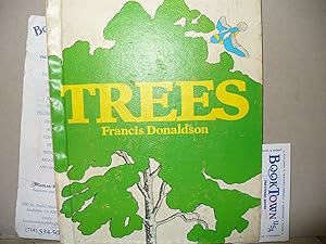 Imagen del vendedor de Trees (Easy-Read Fact Bks.) a la venta por Thomas F. Pesce'