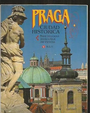 Image du vendeur pour PRAGA. CIUDAD HISTORICA mis en vente par Desvn del Libro / Desvan del Libro, SL