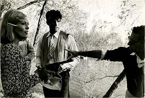 Bild des Verkufers fr Bonnie and Clyde (Original double weight photograph from the 1967 film) zum Verkauf von Royal Books, Inc., ABAA