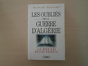 Seller image for Les oublis de la guerre d'Algerie for sale by Le temps retrouv