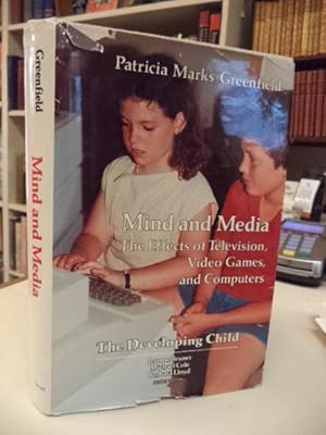 Immagine del venditore per Mind and Media: The Effects of Television, Video Games, and Computers (The Developing Child) venduto da The Odd Book  (ABAC, ILAB)