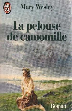 Bild des Verkufers fr La pelouse de camomille zum Verkauf von librairie philippe arnaiz