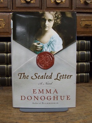 Seller image for The Sealed Letter for sale by Kennys Bookshop and Art Galleries Ltd.