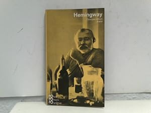 Image du vendeur pour Ernest Hemingway in Selbstzeugnissen und Bilddokumenten. dargest. von. [Aus d. Franz. von Elmar Tophoven. Den dokumentar. u. bibliogr. Anh. bearb. Paul Raabe] / Rowohlts Monographien ; 73 mis en vente par ABC Versand e.K.
