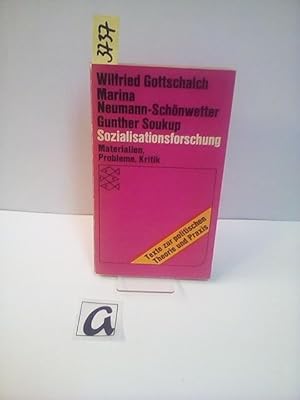 Seller image for Sozialisationsforschung. Materialien, Probleme, Kritik. for sale by AphorismA gGmbH