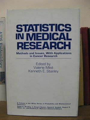 Bild des Verkufers fr Statistics in Medical Research: Methods and Issues with Applications in Cancer Research zum Verkauf von PsychoBabel & Skoob Books