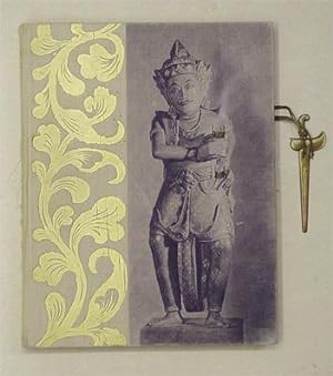 Immagine del venditore per Swords and Daggers of Indonesia. venduto da antiquariat peter petrej - Bibliopolium AG