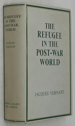 Image du vendeur pour The Refugee in the Post-War World mis en vente par Powell's Bookstores Chicago, ABAA