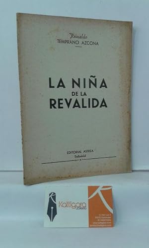 Seller image for LA NIA DE LA REVLIDA for sale by Librera Kattigara