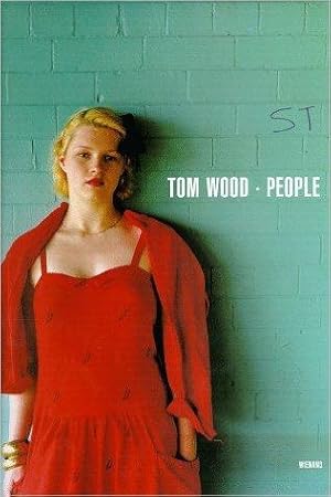 Seller image for Tom Wood. People. -- Deutsche Ausgabe. First Edition. for sale by Querschnitt Antiquariat