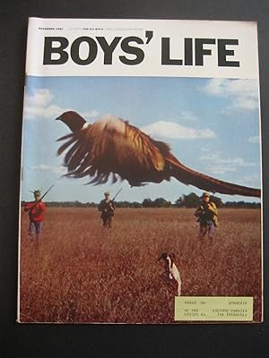 Image du vendeur pour BOYS' LIFE November, 1967 mis en vente par The Book Scot