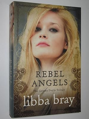 Immagine del venditore per Rebel Angels - Gemma Doyle Trilogy #2 venduto da Manyhills Books