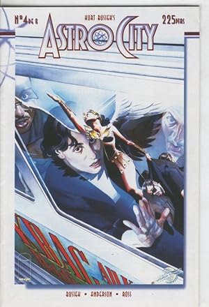 Seller image for Astro City volumen 1 numero 4 for sale by El Boletin