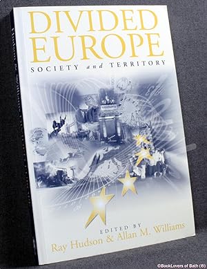 Bild des Verkufers fr Divided Europe: Society and Territory zum Verkauf von BookLovers of Bath