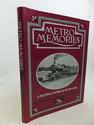 Imagen del vendedor de METRO MEMORIES a la venta por Stella & Rose's Books, PBFA