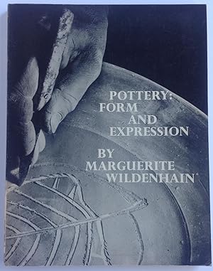 Imagen del vendedor de Pottery: Form And Expression a la venta por Dela Duende Books