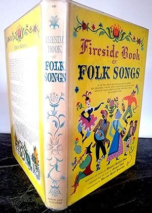 Bild des Verkufers fr FIRESIDE BOOK OF FOLK SONGS. 147 of the great ballads and old favorites sea shanties, cowboy songs and hymns, railroad songs, songs of valor, spirituals ans christmas carols. 500 color pictures. zum Verkauf von JOIE DE LIRE