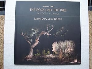 Imagen del vendedor de The rock and the tree = La roca y el rbol. a la venta por mneme