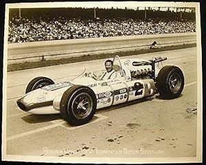 Bild des Verkufers fr 1964 8" x 10" Roger Ward Indianapolis Motor Speedway Photograph zum Verkauf von Certain Books, ABAA