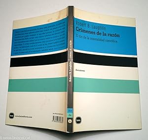 Seller image for Crmenes de la razn. El fin de la mentalidad cientfica for sale by La Social. Galera y Libros