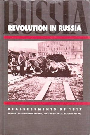 Bild des Verkufers fr Revolution in Russia: Reassessments of 1917 zum Verkauf von Goulds Book Arcade, Sydney