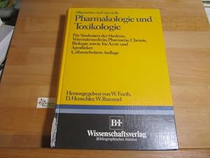 Image du vendeur pour Allgemeine und spezielle Pharmakologie und Toxikologie fr Studenten der Medizin, Veterinrmedizin, Pharmazie, Chemie, Biologie sowie fr rzte und Apotheker. hrsg. von Wolfgang Forth . mis en vente par Antiquariat im Kaiserviertel | Wimbauer Buchversand