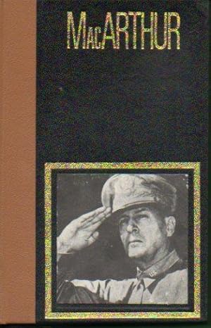 Seller image for MACARTHUR. Presentado por Bernard Michal. for sale by angeles sancha libros