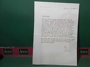 Maschinengeschriebener Brief von Axel von Ambesser, eigenhändig signiert mit "Axel" an Attila Hör...