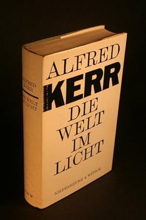 Imagen del vendedor de Die Welt im Licht. Herausgegeben von Friedrich Luft a la venta por Steven Wolfe Books