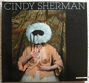 Image du vendeur pour Cindy Sherman [Paperback, 1990] Sherman, Cindy and Meneguzzo, Marco mis en vente par Hopton Books