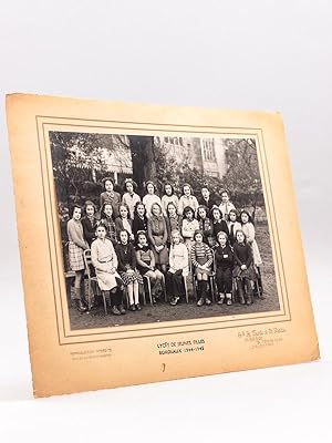 Photographie originale [ Classe de Sixième ] Lycée de Jeunes Filles Bordeaux Année Scolaire 1944-...