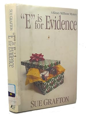 Imagen del vendedor de E" IS FOR EVIDENCE : A Kinsey Millhone Mystery a la venta por Rare Book Cellar