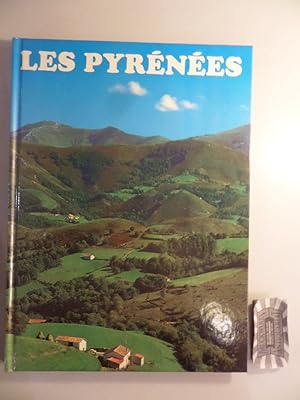 Bild des Verkufers fr Les Pyrenees. zum Verkauf von Druckwaren Antiquariat