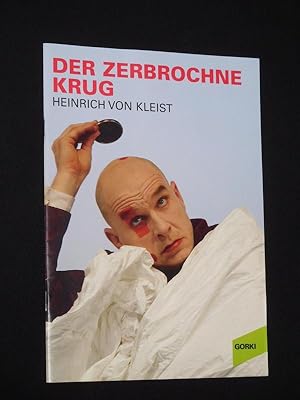 Imagen del vendedor de Programmheft Maxim Gorki Theater 2005/ 06. DER ZERBROCHNE KRUG von Kleist. Insz.: Alexander Lang, Bhne/ Kostme: Stephan Fernau. Mit Gtz Schubert (Adam), Klaus Chatten, Norman Schenk, Rosa Enskat, Anna Kubin, Tim Hoffmann, Felix Rech, Monika Lennartz, Ilka Willner a la venta por Fast alles Theater! Antiquariat fr die darstellenden Knste