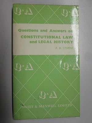 Image du vendeur pour Questions and answers on constitutional law and legal history (Questions & answers series) mis en vente par Goldstone Rare Books