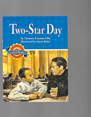 Imagen del vendedor de Two-Star Day : Houghton Mifflin Reading Leveled Readers: Level 4.2.4 a la venta por TuosistBook
