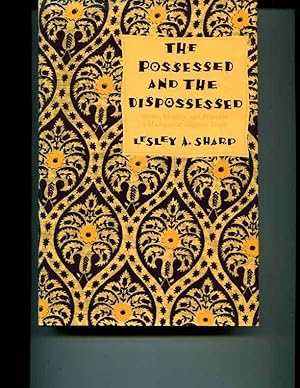 Imagen del vendedor de The Possessed and the Dispossessed: Spirits, Identity, and Power in a Madagascar Migrant Town (Comparative Studies of Health Systems and Medical Care) a la venta por Orca Knowledge Systems, Inc.