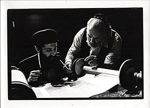 Rep. Judeus. Leningrad USSR 1991. 8 großformatige Photographien aus der jüdischen Gemeinde der Gr...