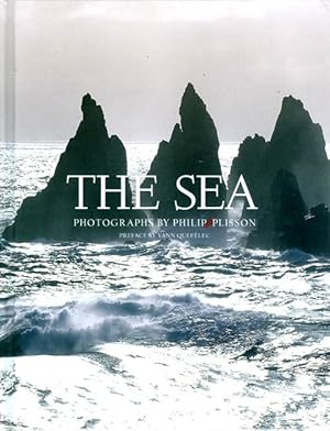 Image du vendeur pour The Sea: Photographs by Philip Plisson mis en vente par The Haunted Bookshop, LLC