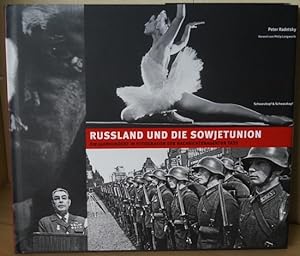 Seller image for Russland und die Sowjetunion. Ein Jahrhundert in Fotografien der Nachrichtenagentur Tass. for sale by Treptower Buecherkabinett Inh. Schultz Volha