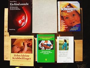 Immagine del venditore per Konvolut mit sechs Bcher: 1. Ein Kind entsteht. Bilddokumentation ber die Entwicklung des Lebens im Mutterleib ; 2. Die ersten neun Monate des Lebens ; 3. Das Schwangeren-Buch : alle Dinge, die wichtig sind, fr werdende Eltern und ihr Kind ; 4. Zehn kleine Krabbelfinger. Spiel und Spa mit unseren Kleinsten ; 5. Wie und wo soll unser Baby zur Welt kommen? Erfahrungen und Ratschlge ; 6. Der Prnatal-Ratgeber Schwangerschaft und Geburt : Wissenswertes wenn man ein Kind erwartet venduto da Versandantiquariat Manuel Weiner