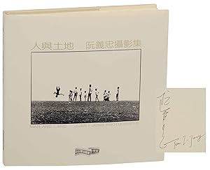 Immagine del venditore per Man and Land: Juan I Jong Photographs (Signed) venduto da Jeff Hirsch Books, ABAA