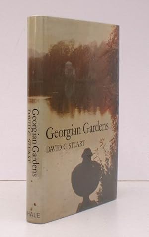 Imagen del vendedor de Georgian Gardens. NEAR FINE COPY IN DUSTWRAPPER a la venta por Island Books