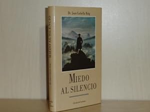 Imagen del vendedor de MIEDO AL SILENCIO a la venta por Libros del Reino Secreto