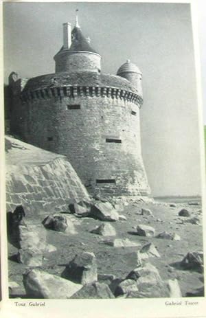 Bild des Verkufers fr Visite au Mont Saint Michel zum Verkauf von crealivres