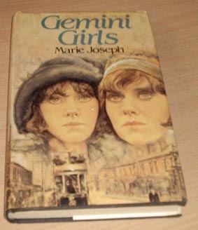 Imagen del vendedor de Gemini Girls a la venta por Yare Books