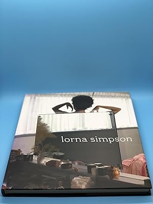 Immagine del venditore per Lorna Simpson venduto da Modern First Editions Boston
