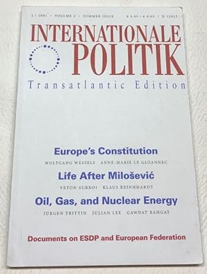 Seller image for Internationale Politik for sale by Clausen Books, RMABA
