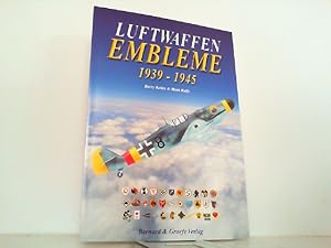 Imagen del vendedor de Luftwaffen - Embleme 1939 - 1945. a la venta por Antiquariat Ehbrecht - Preis inkl. MwSt.