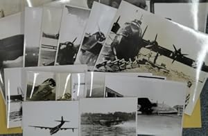 Bild des Verkufers fr Konvolut von 22 Fotoabzgen mit Aufnahmen der BV 222, zum Verkauf von Antiquariat Ehbrecht - Preis inkl. MwSt.